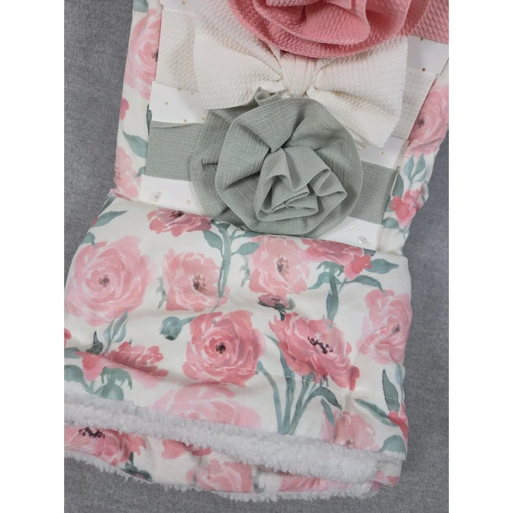 Simply BABY Chic PInk Rose Plush Blanket Set & 3 Matching Head Wraps Gift NEW
